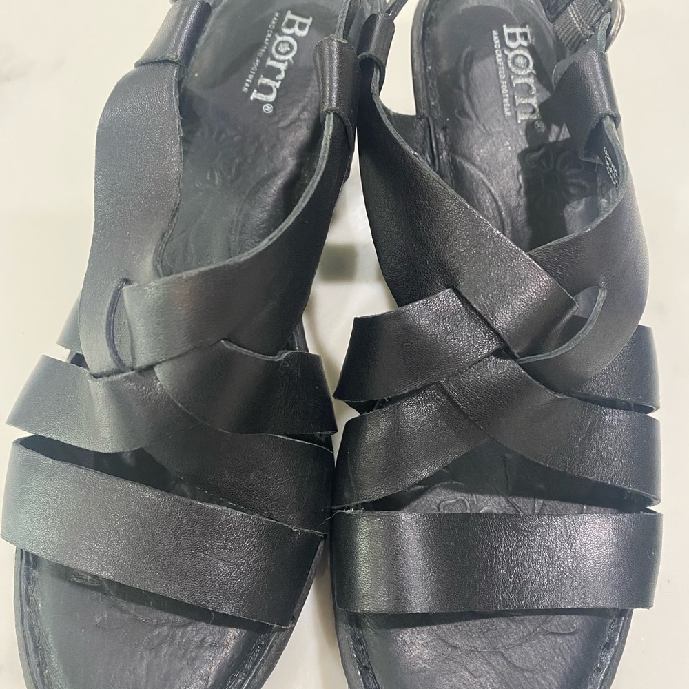 Born black leather wedge size 8